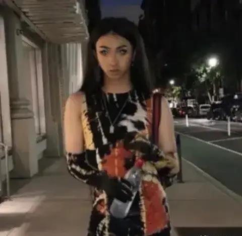 娱乐八卦吃瓜头像女图片